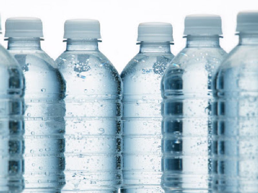 Les dix chocs de l’industrie de l’eau en bouteille