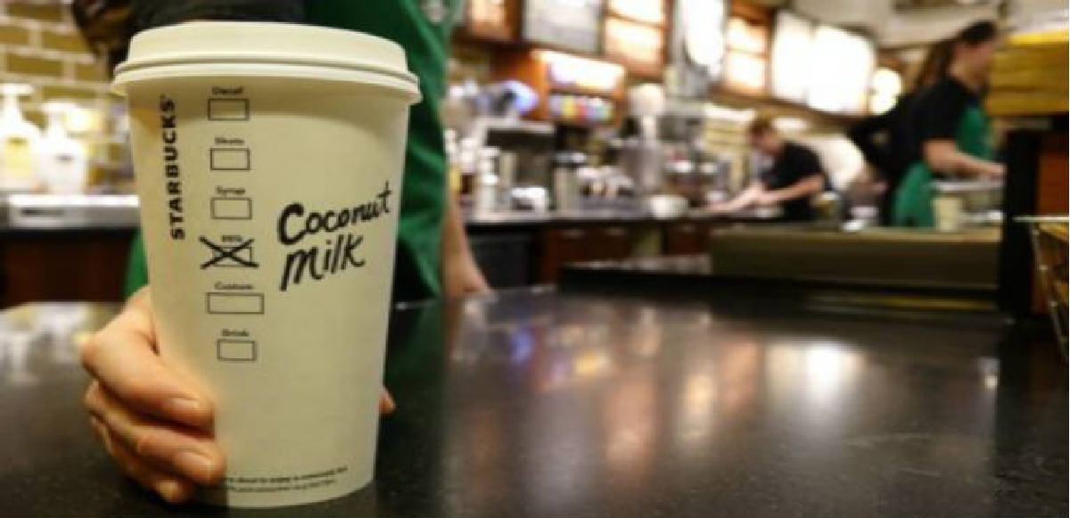 Starbucks propose désormais du lait de coco dans ses boissons
