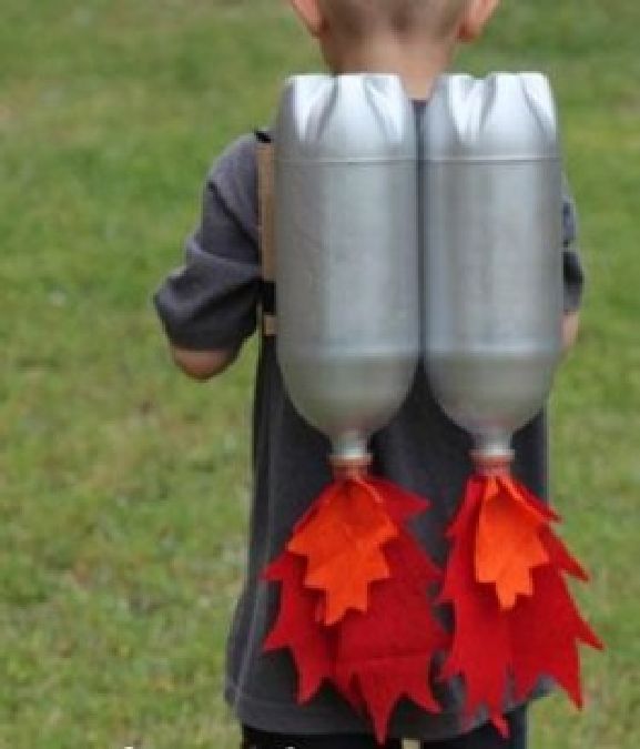 Costume astronaute bouteille eau
