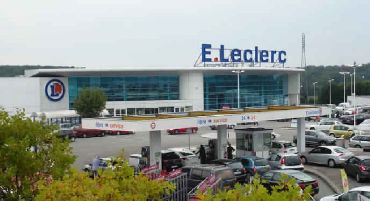 Des produits Lactalis contaminés vendus dans des magasins E.Leclerc malgré le rappel en vigueur