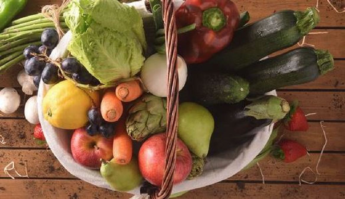 Une astuce écologique et facile pour retirer les pesticides des fruits et légumes