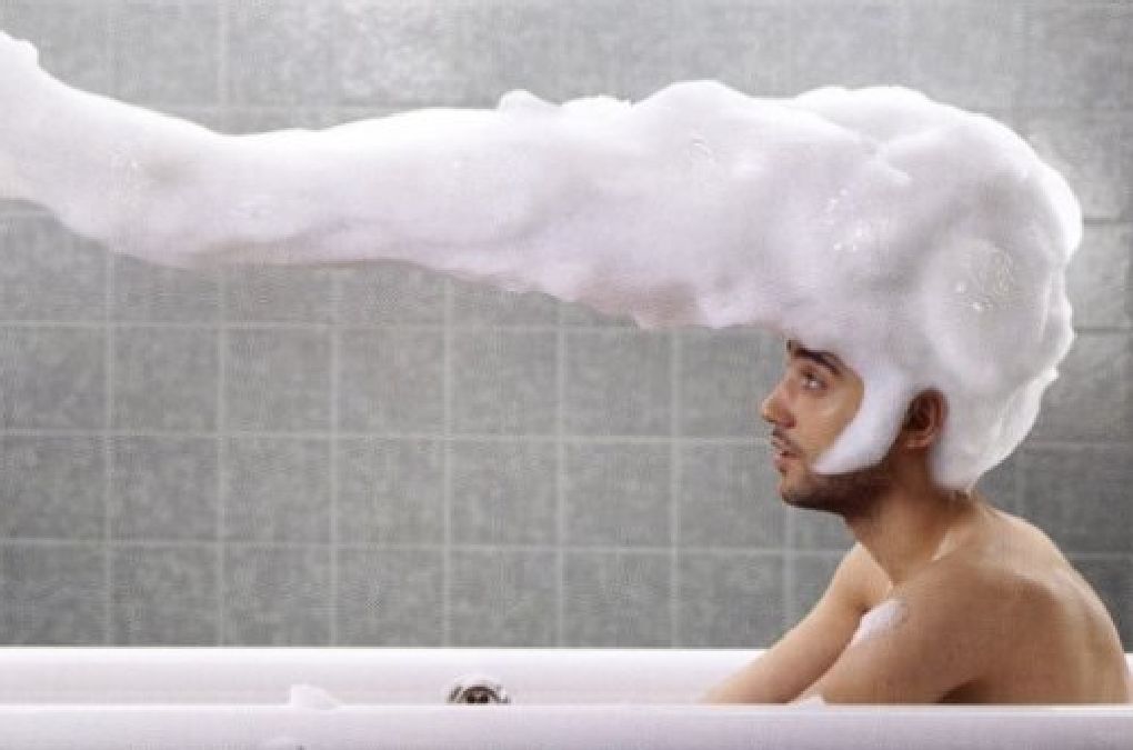 Pourquoi vous devriez utiliser votre après-shampoing avant votre shampoing ?