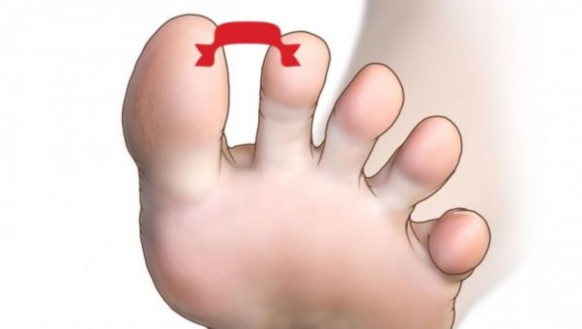 Regardez attentivement la zone entre vos orteils: Cela pourrait sauver votre vie