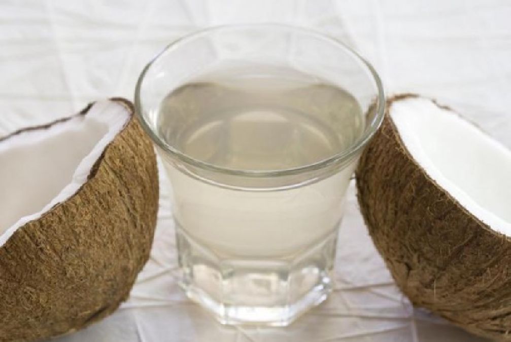 Voici ce qui arrive à votre corps si vous buvez de l’eau de coco pendant 6 jours!