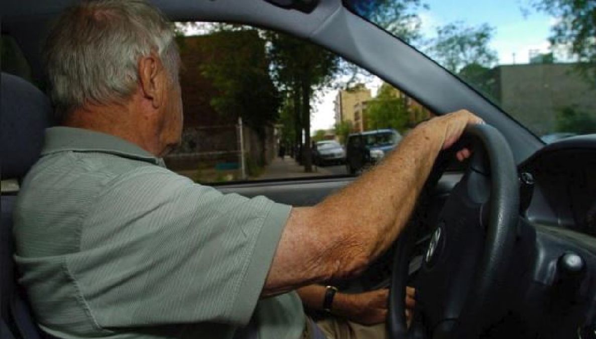Un préfet des Pyrénées-Atlantiques désire suspendre systématiquement le permis de conduire des personnes âgées