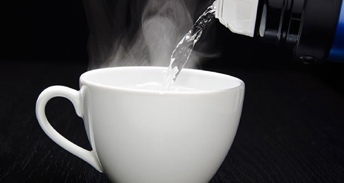 5 bienfaits de la consommation d’eau chaude à jeun