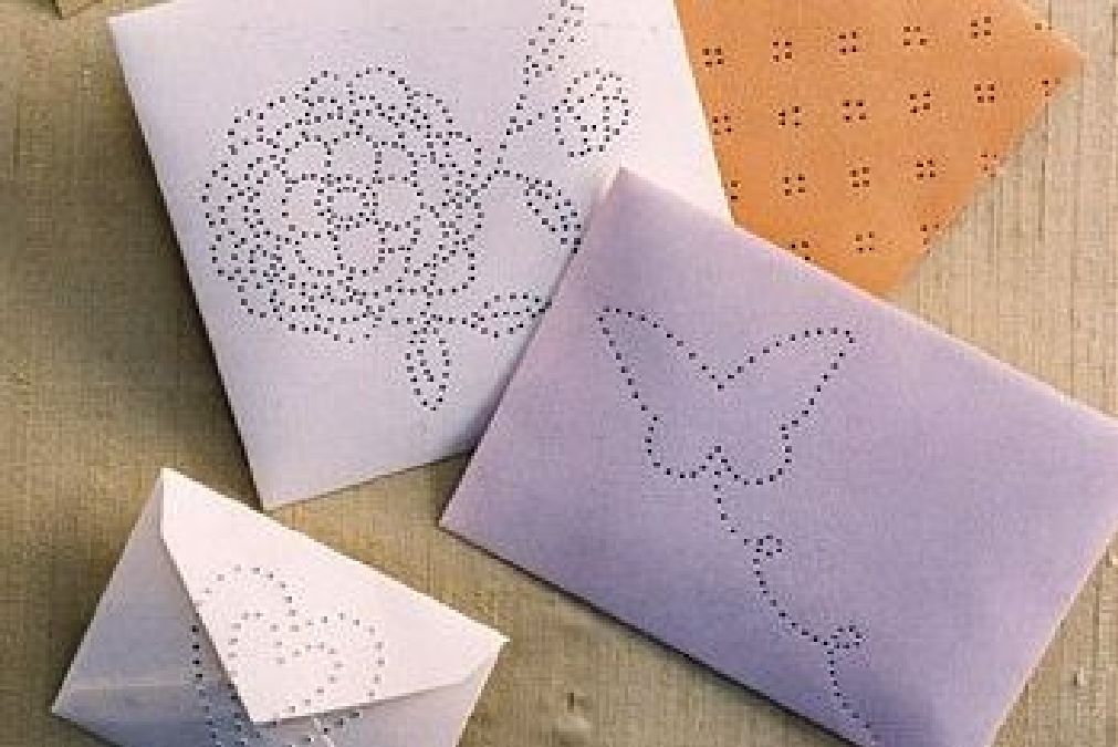 Comment fabriquer des enveloppes et cartes de vœux personnalisées