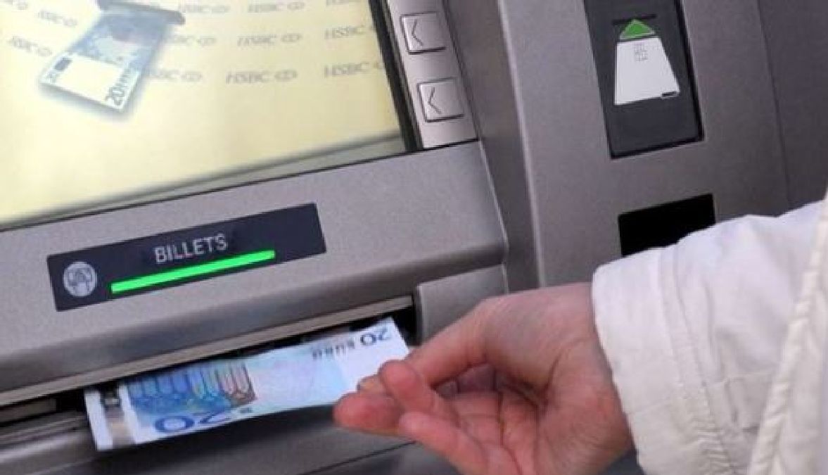 Les nouvelles techniques des braqueurs pour piller les distributeurs de billets DAB