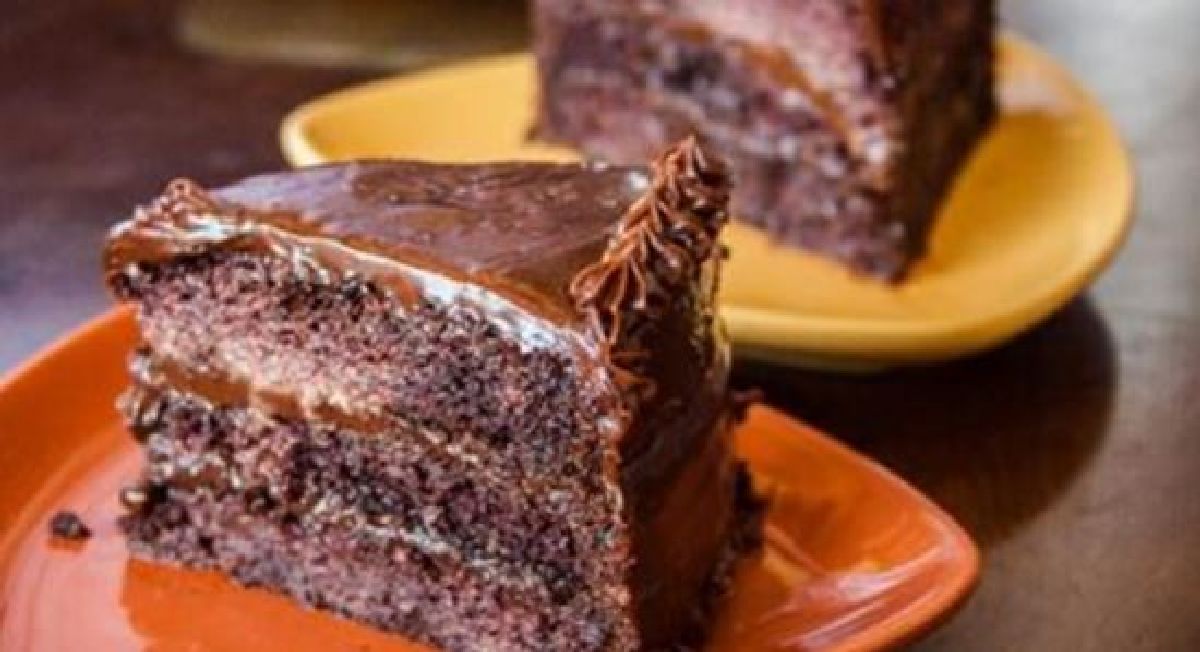 Une recette de gâteau moka-chocolat sans sucre raffiné ni farine blanche