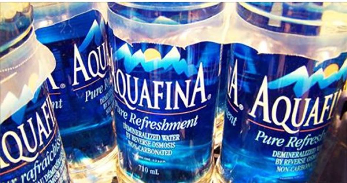 Pepsi a admis que son eau minérale Aquafina est de l’eau de robinet ! Dasani de Coca-cola est la prochaine sur la liste !