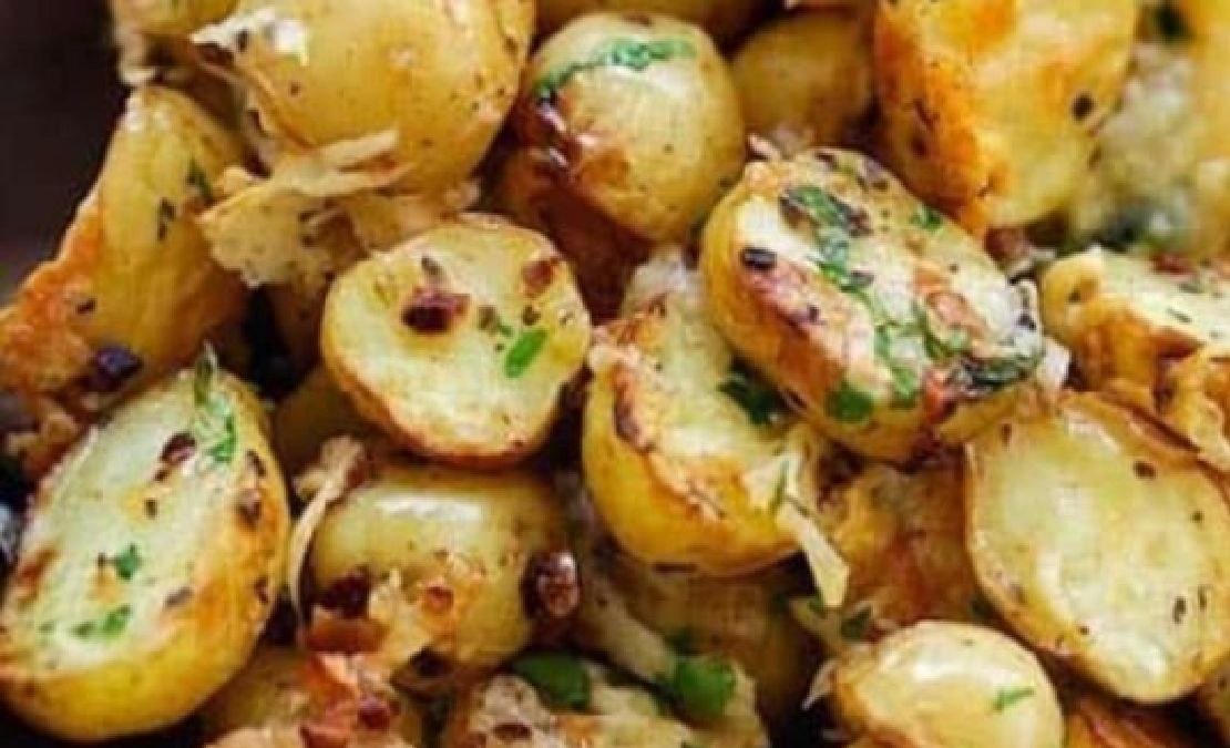 Ces délicieuses pommes de terre rôties à l’italienne sont un succès assuré! prêtes en 15 minutes !