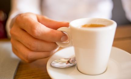 Une étude scientifique l’affirme les buveurs café noir partagent ce  caractère unique