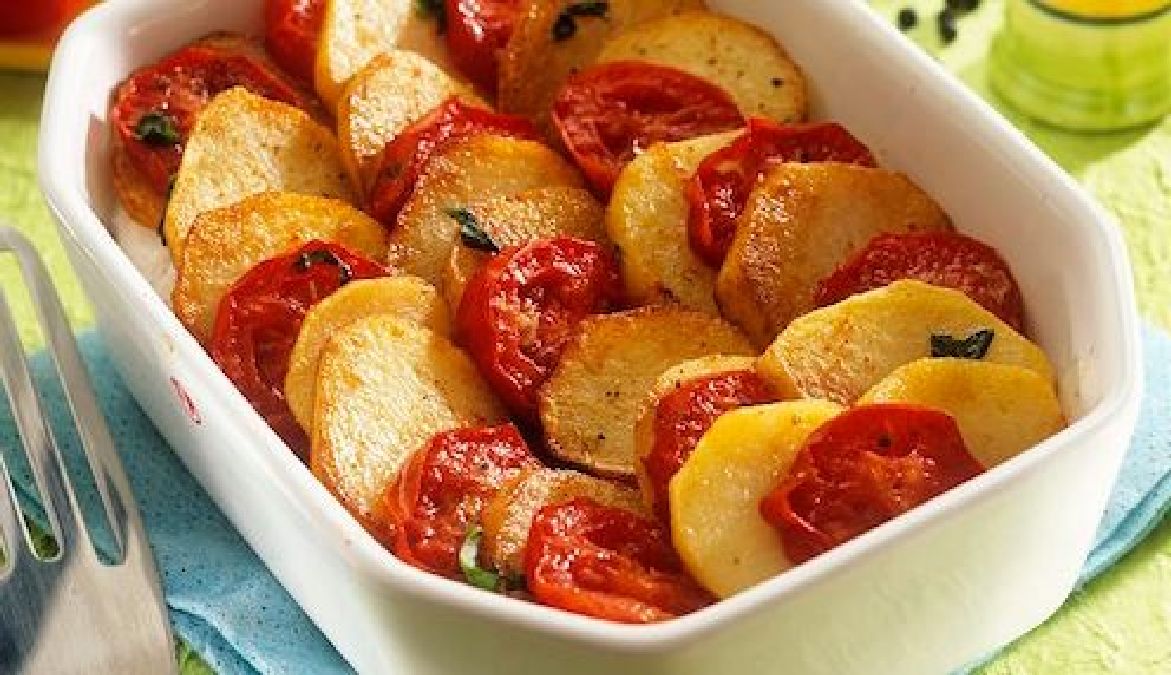 La recette du Tian Méditerranéen pommes de terre, tomates et oignons rouges à la mozzarella