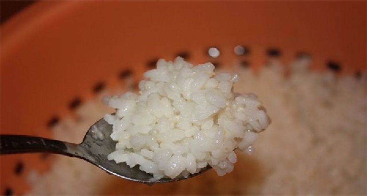 Vous avez mal cuisiné le riz toute votre vie, regardez ce qu’il faut faire !