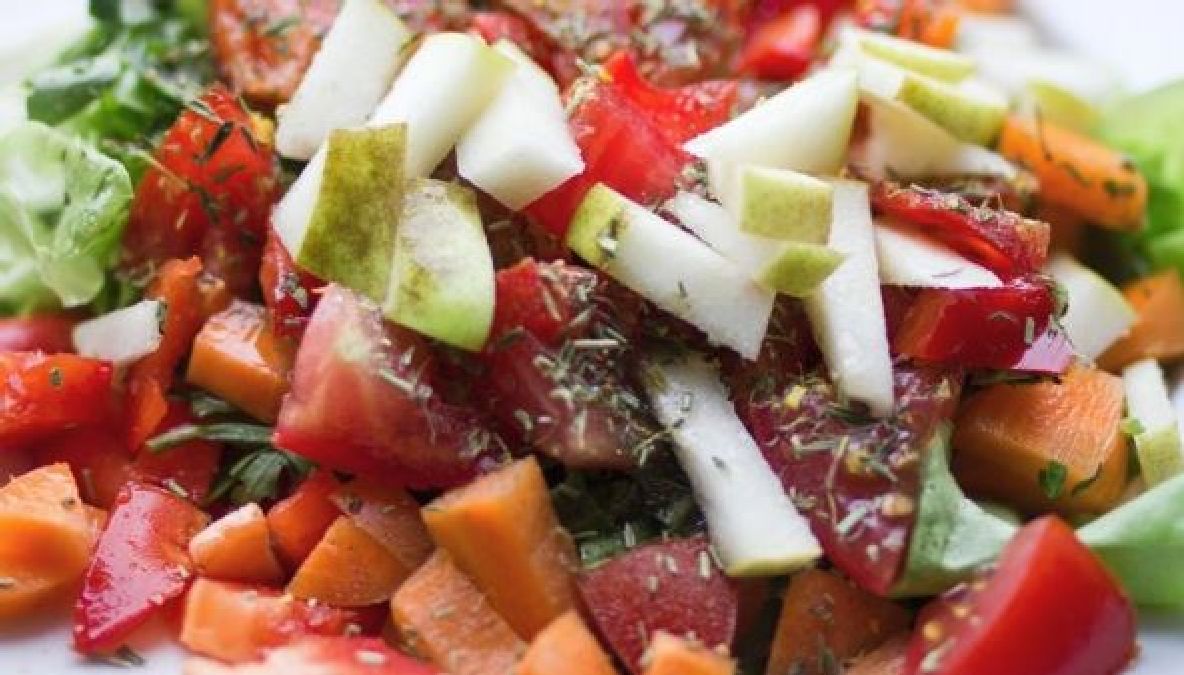 La recette d’une salade qui vous aidera à perdre du poids et à évacuer les toxines