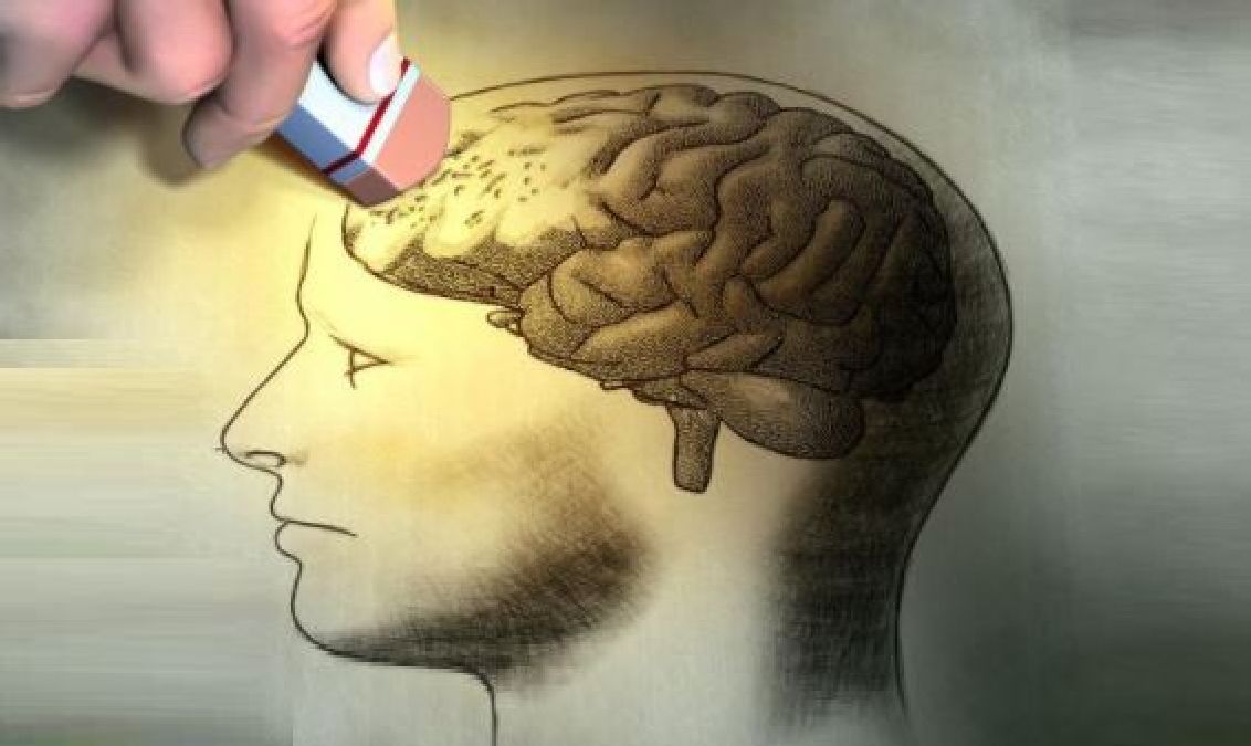 4 signes avant-coureurs de la maladie d’Alzheimer que vous devez connaitre