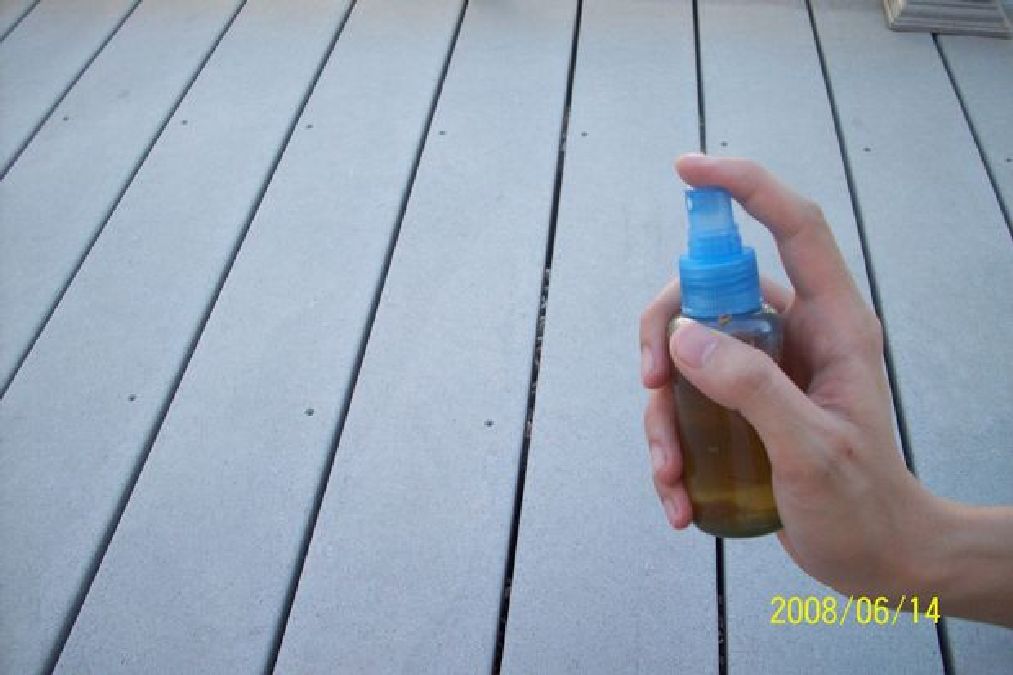 Enlevez la poussière pour beaucoup plus longtemps grâce à ce spray naturel!