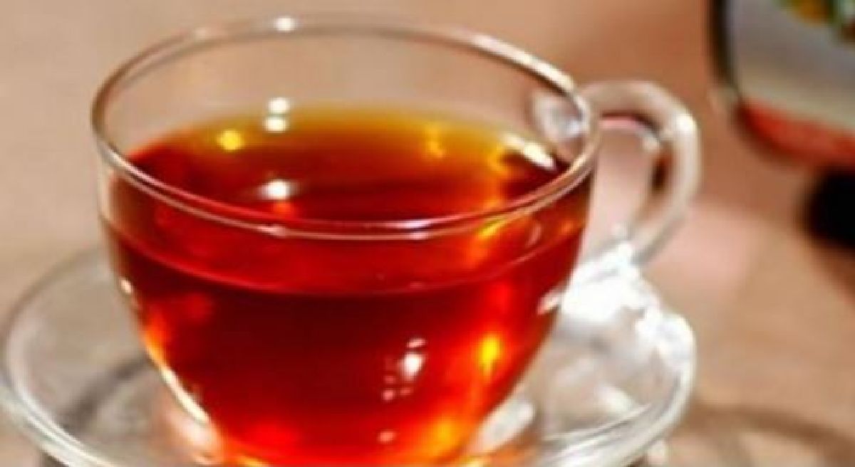 Ce thé rouge tue les bactéries et arrête les infections de la vessie presque instantanément
