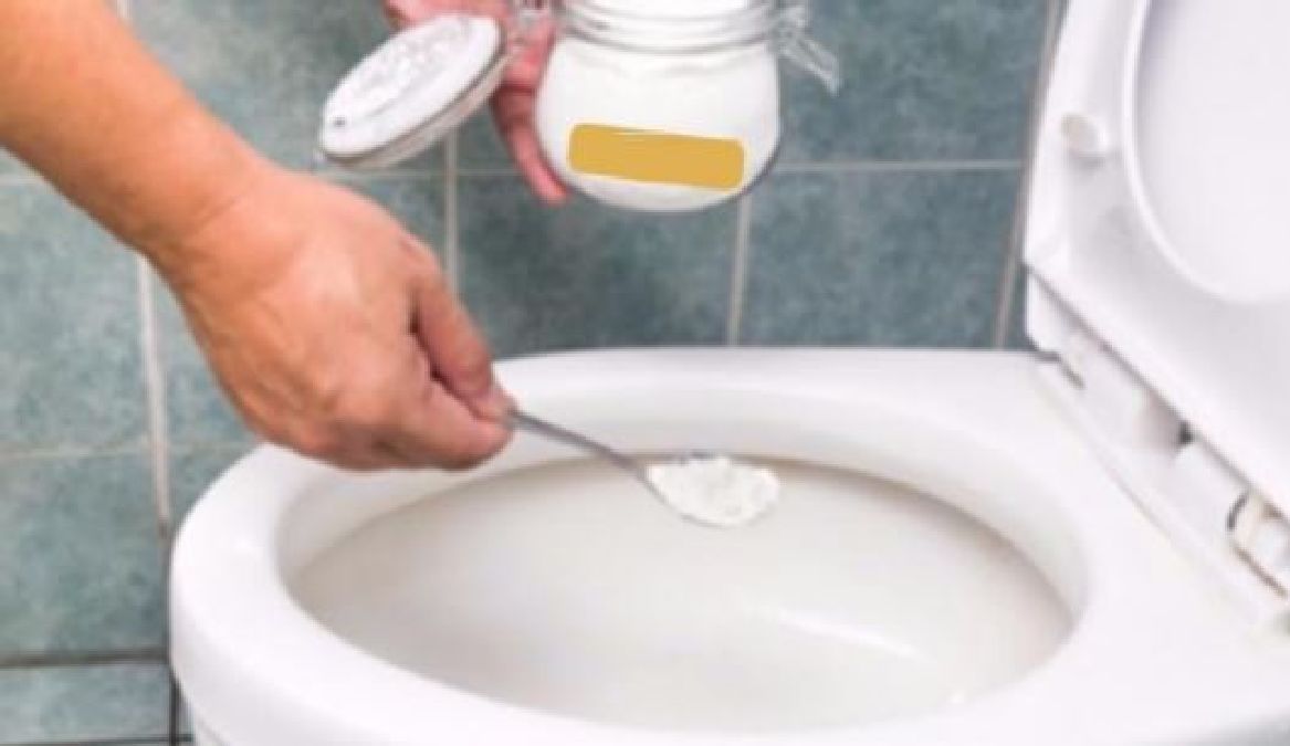 Comment Nettoyer les toilettes au bicarbonate de soude ?